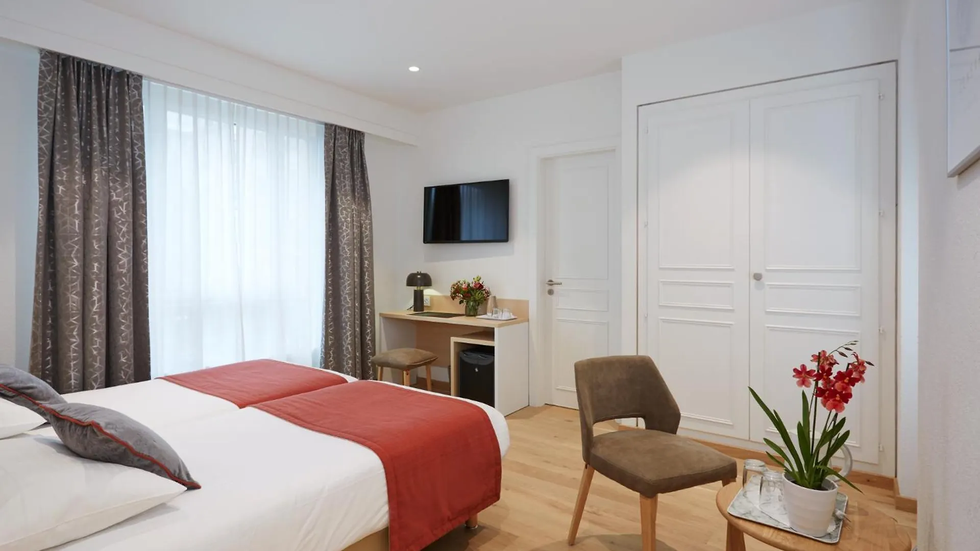 ***  Hotel Suisse Geneva Switzerland